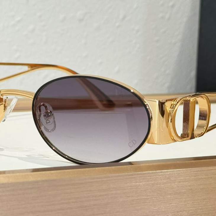 Picture of Dior Sunglasses _SKUfw76250373fw